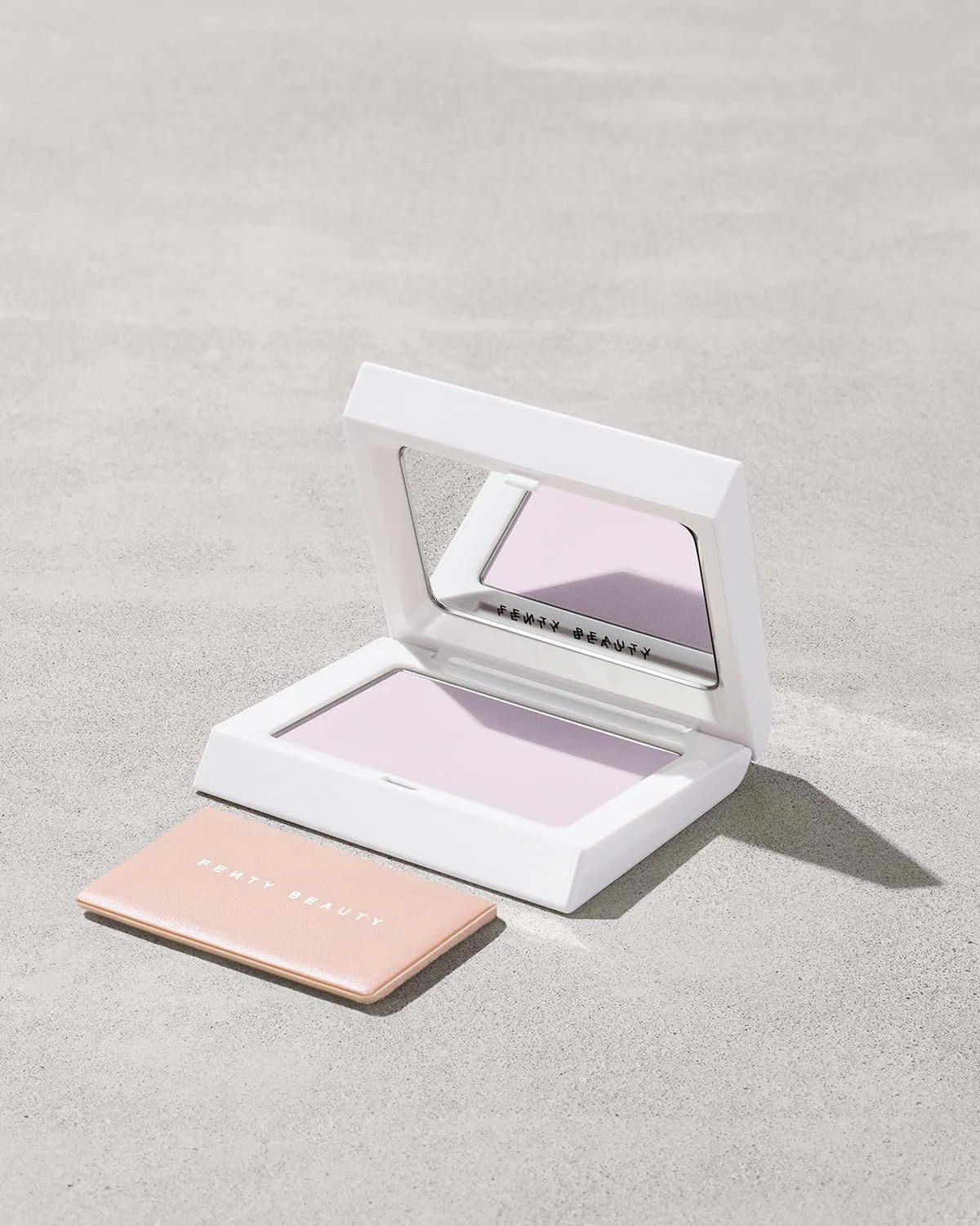 Bright Fix Instant Brightening + Blurring Powder β Lavender