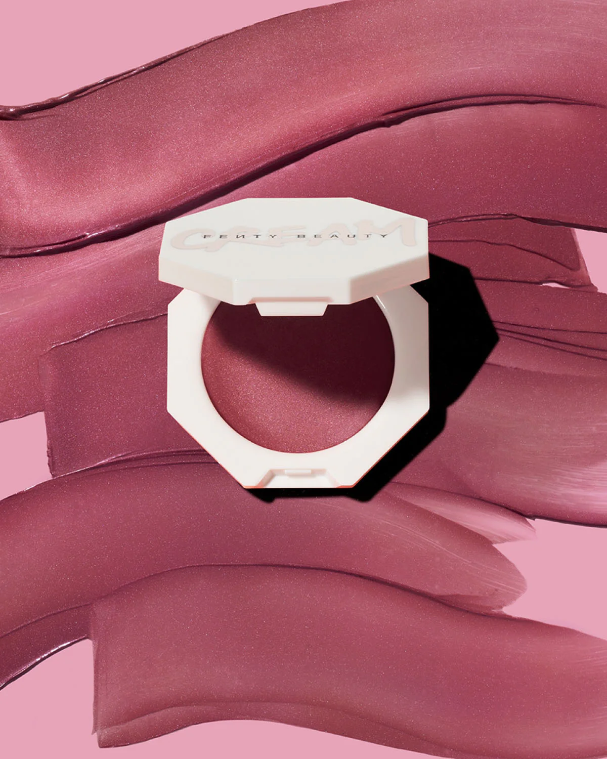 Cheeks Out Freestyle Cream Blush — Riri - Image 4
