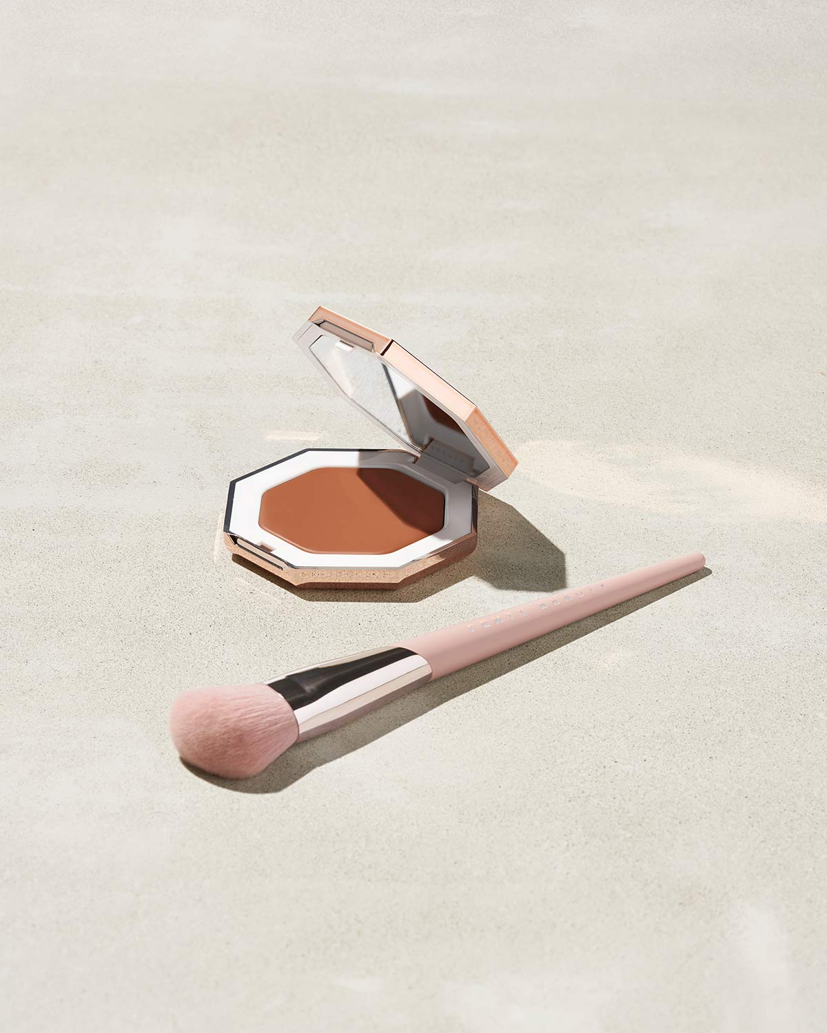 Cheeks Out Freestyle Cream Bronzer — Hunnie Glaze - Image 4