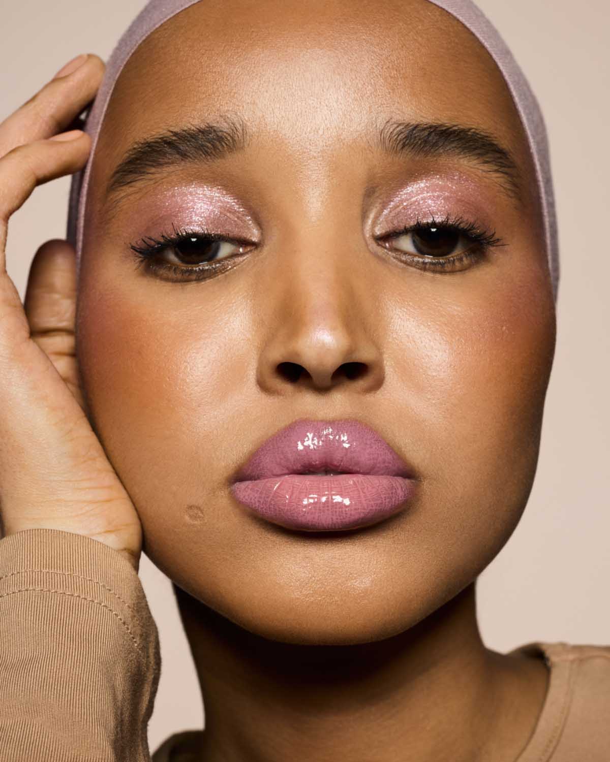 Gloss Bomb Cream Color Drip Lip Cream — Mauve Wive$ - Image 4