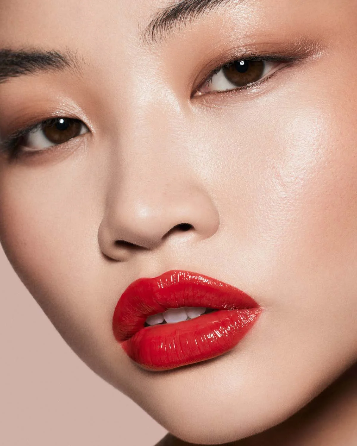 Gloss Bomb Stix High-Shine Gloss Stick—The MVP - Image 3