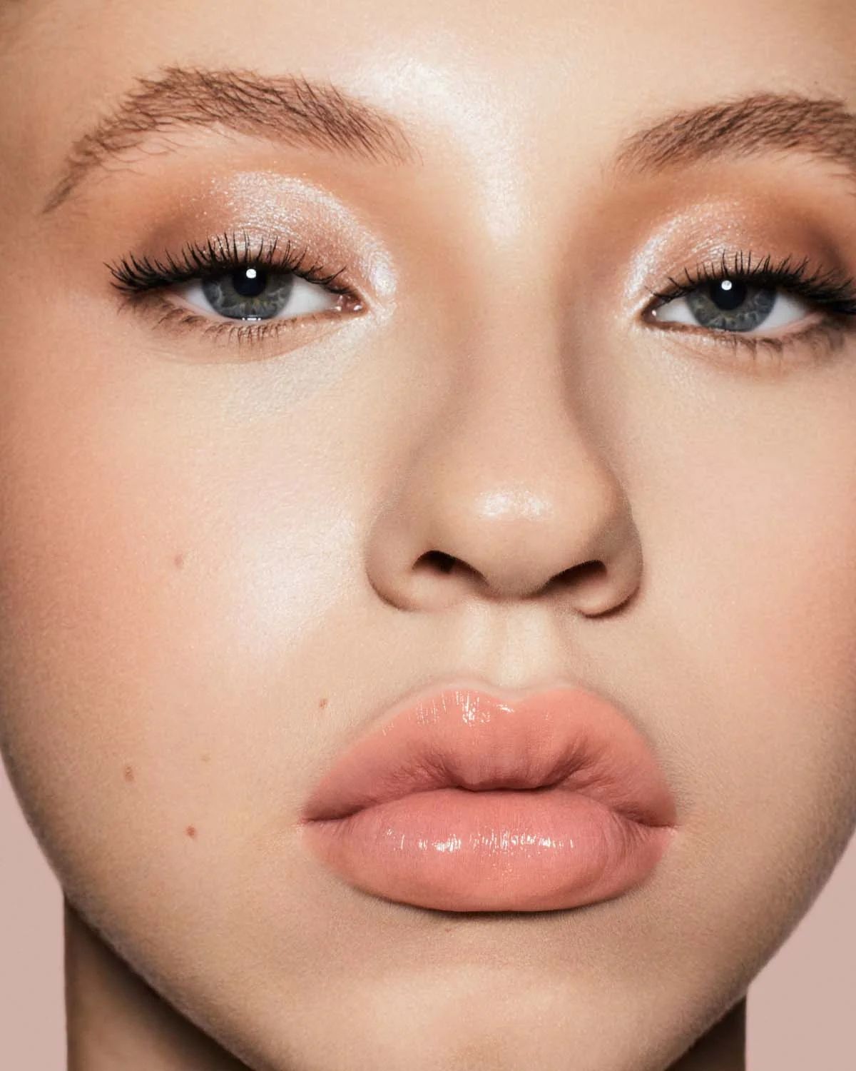 Gloss Bomb Stix High-Shine Gloss Stick—Two'Lip Kiss - Image 3