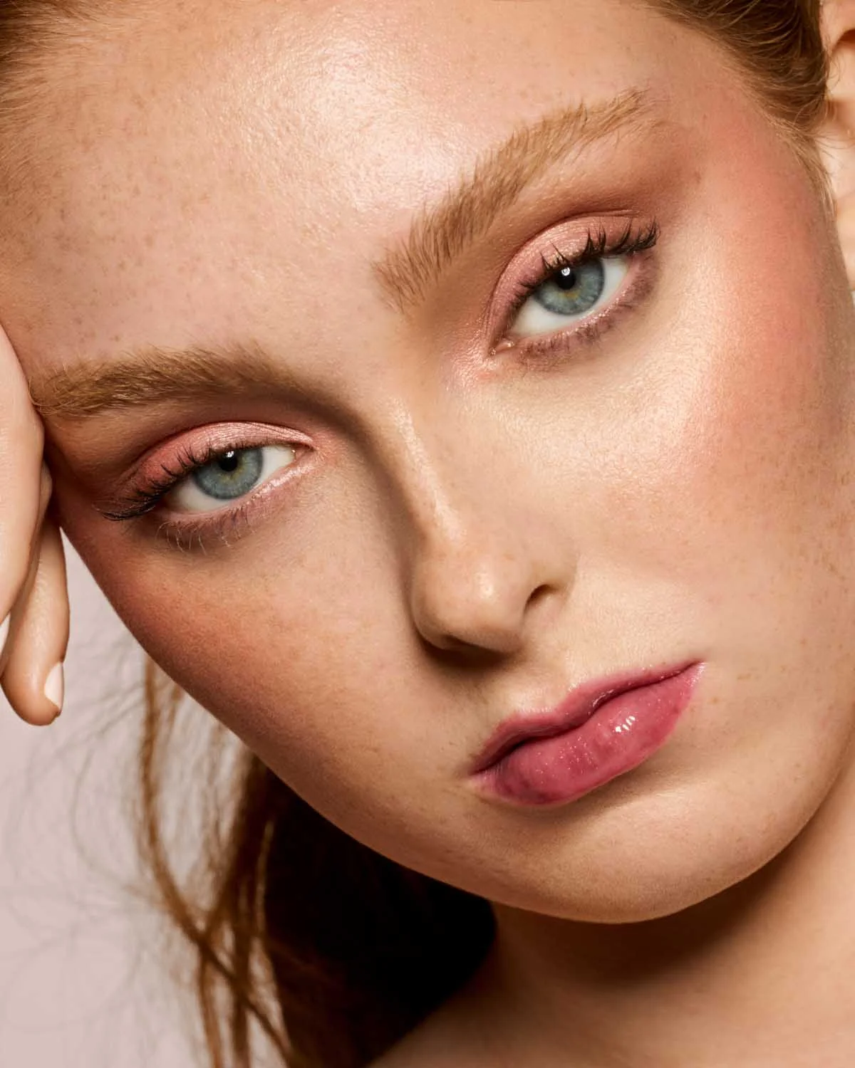 Gloss Bomb Universal Lip Luminizer — RiRi - Image 4