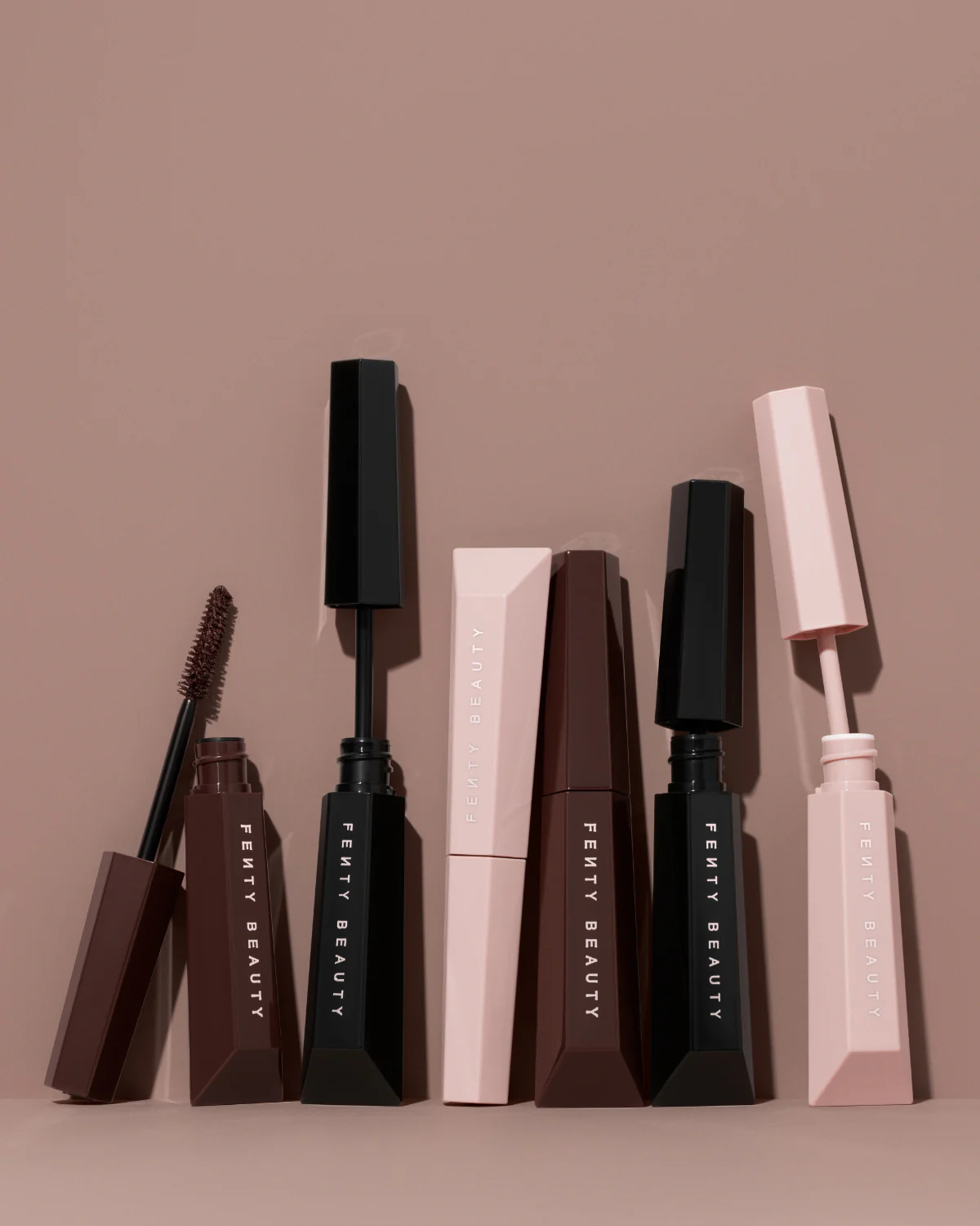 Hella Extra Mascara-Boosting Lash Primer - Image 6