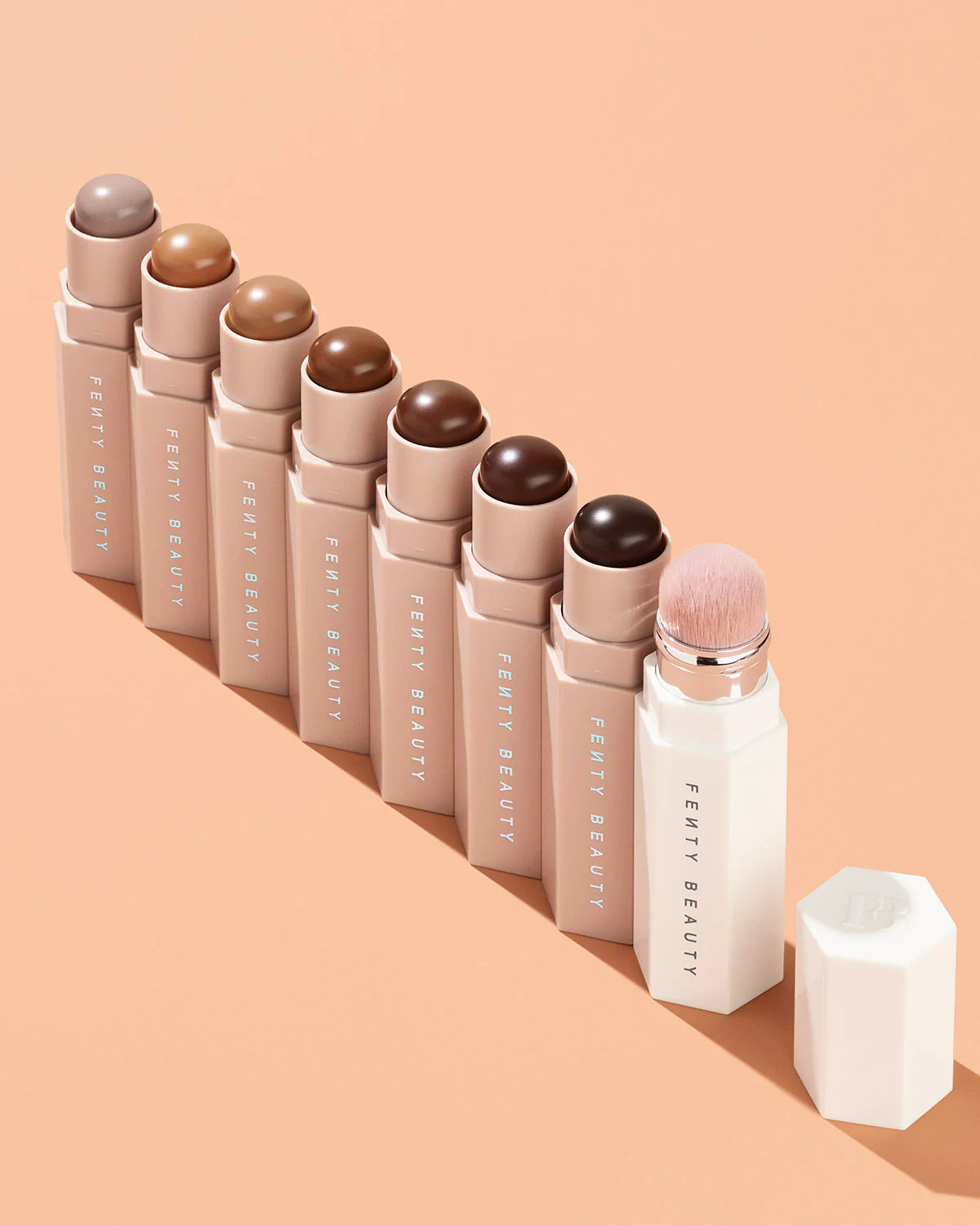Portable Contour & Concealer Brush 150 - Image 4