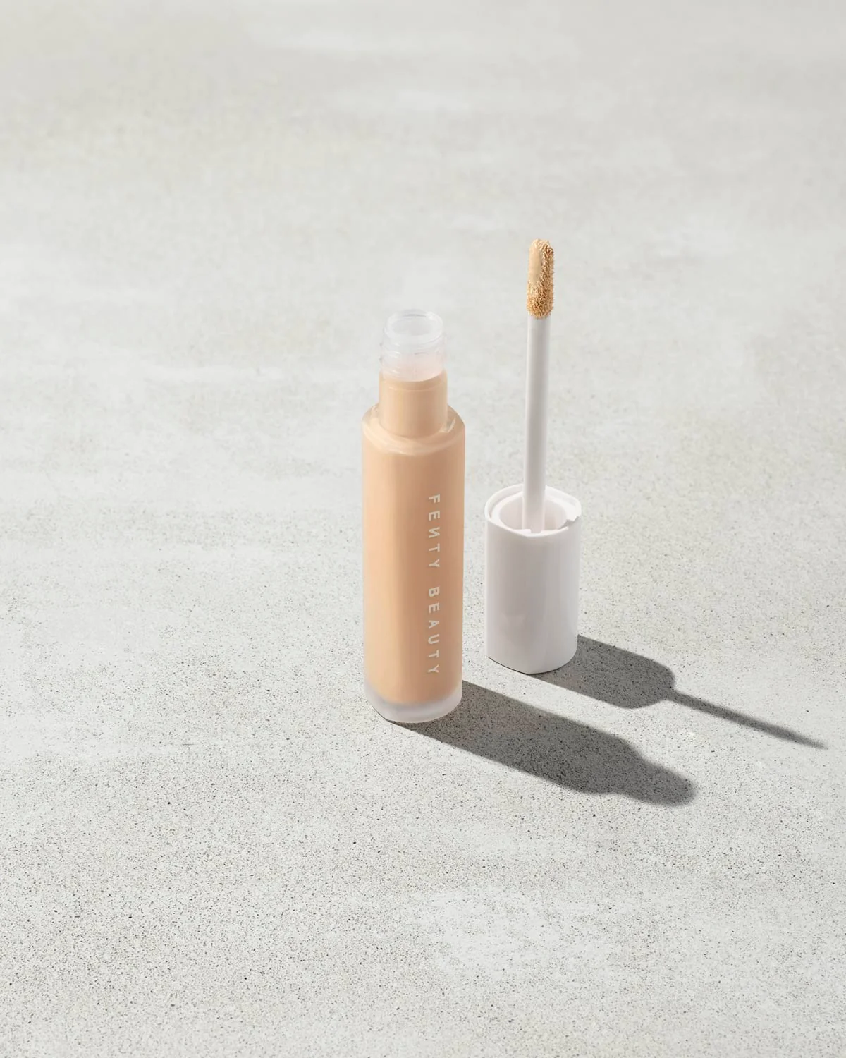 Pro Filt'r Instant Retouch Concealer — #180