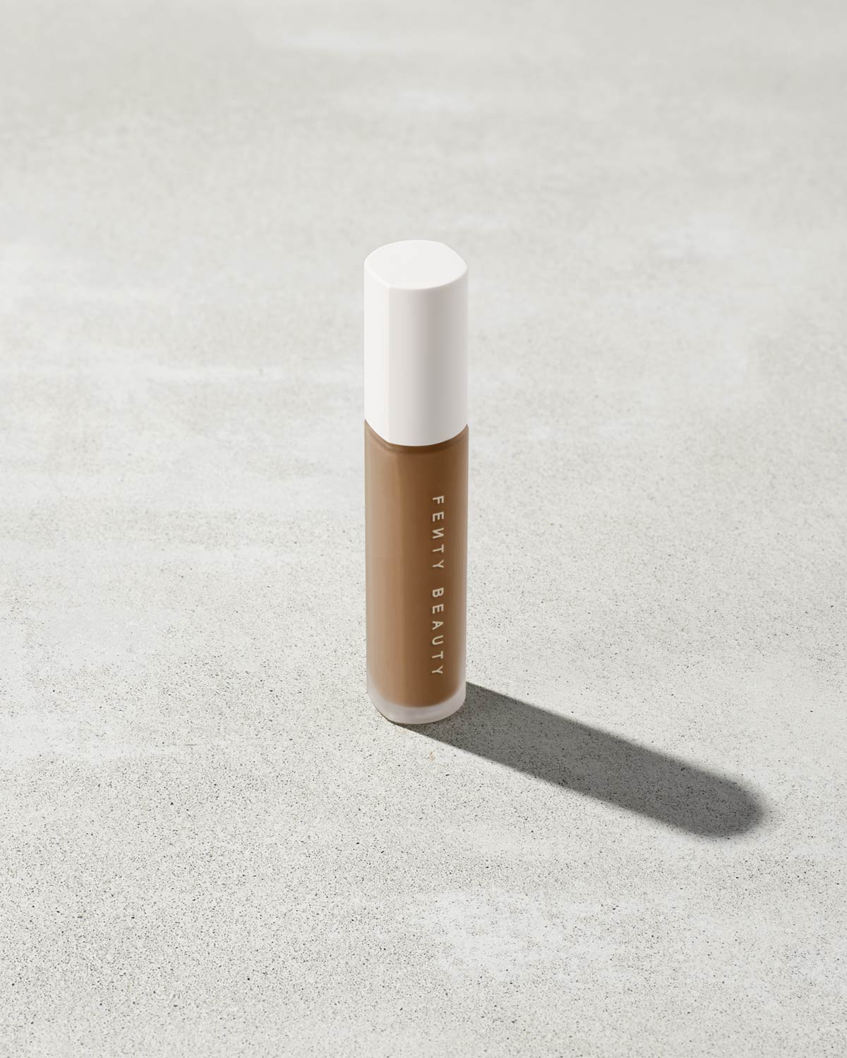 Pro Filt'r Instant Retouch Concealer — #370 - Image 9