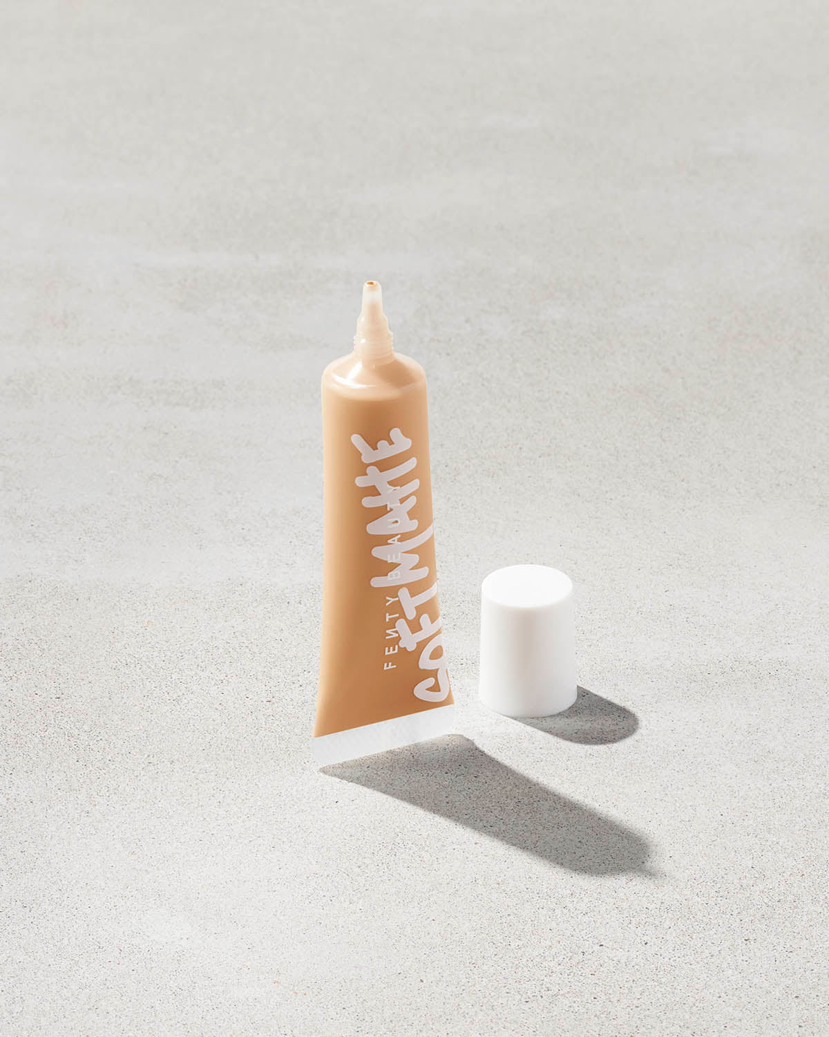 Pro Filt'r Mini Soft Matte Longwear Foundation — #320 - Image 5