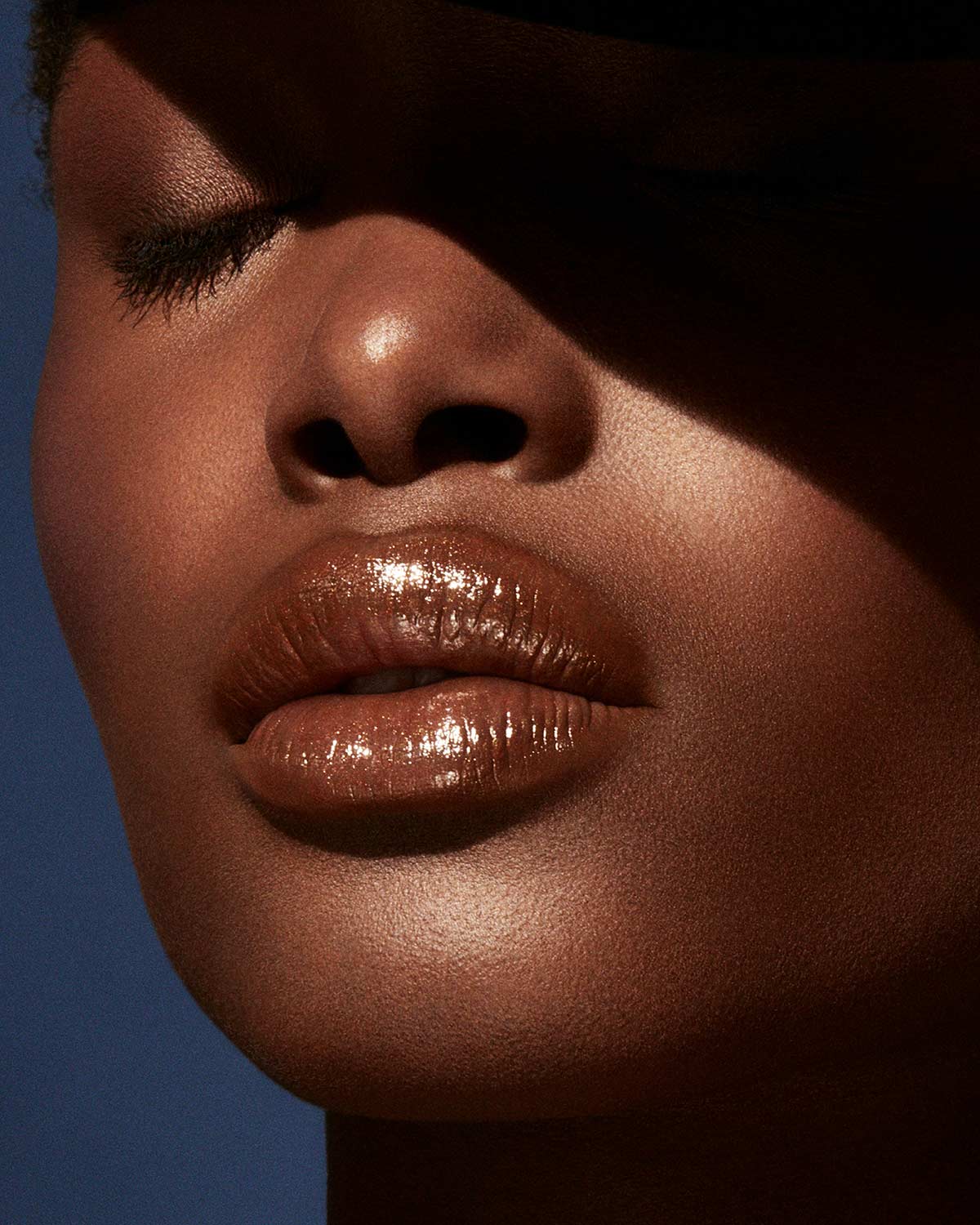 Slip Shine Sheer Shiny Lipstick — Bubble Rum - Image 5