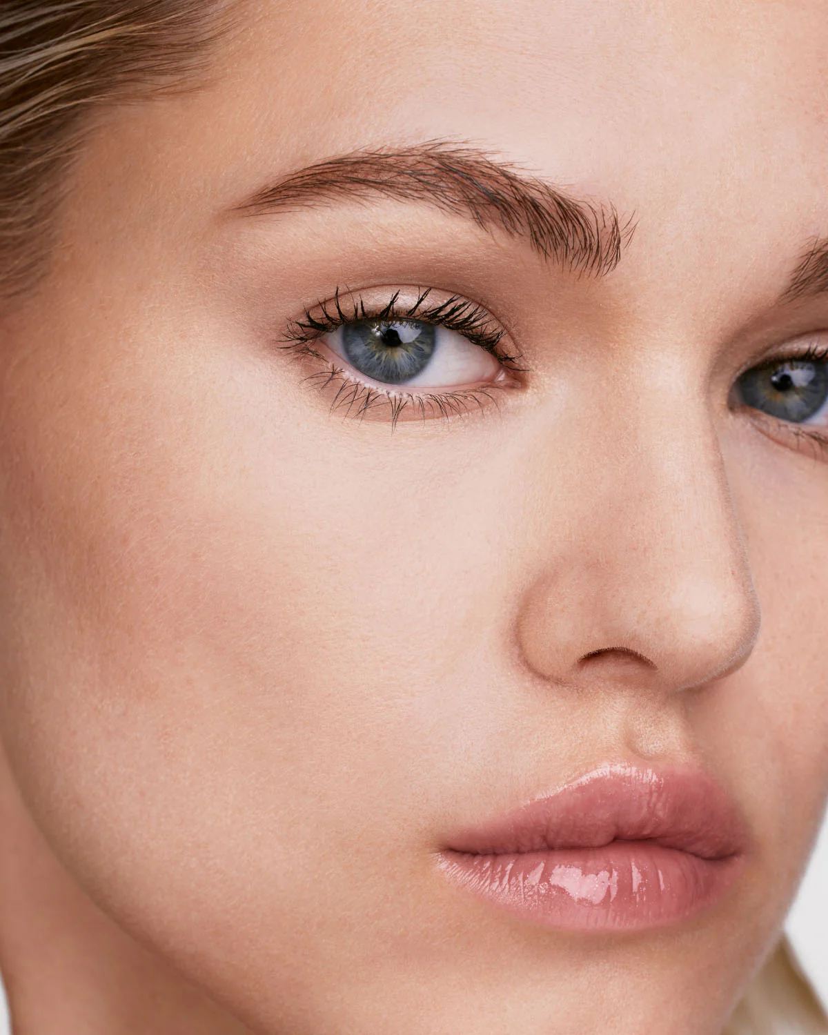 We're Even Mini Hydrating Longwear Concealer — 110W - Image 3
