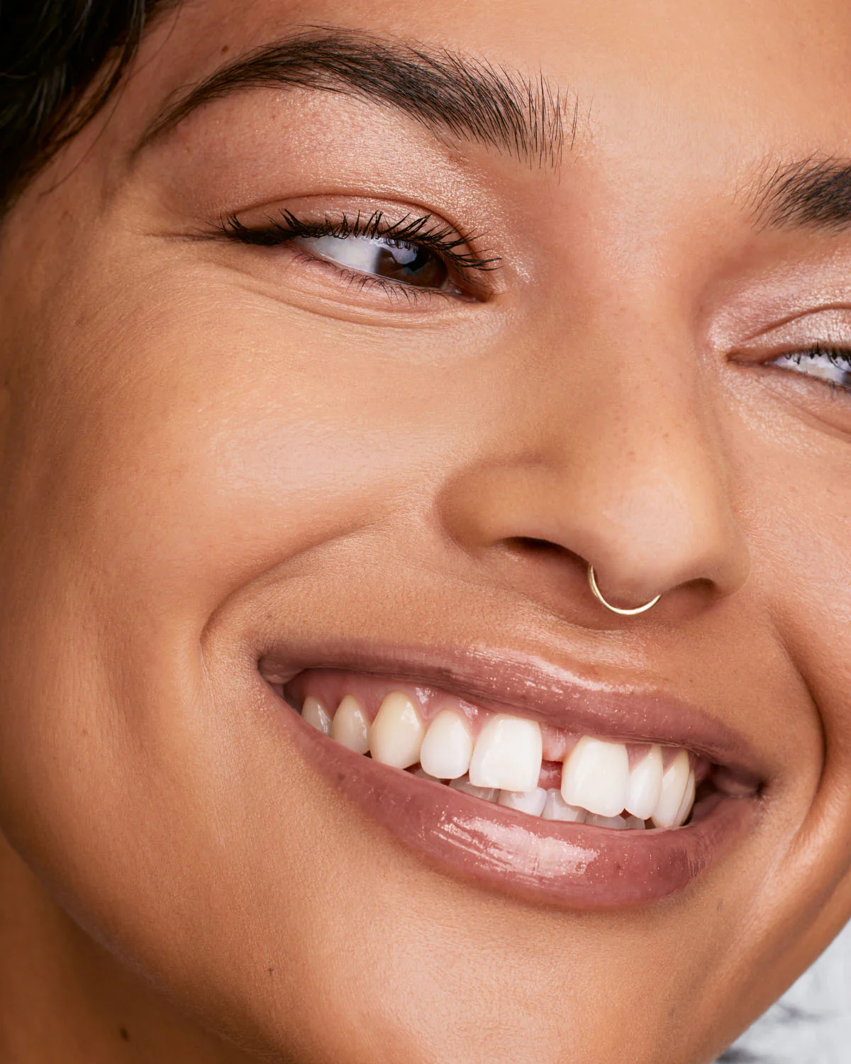 We're Even Mini Hydrating Longwear Concealer — 230W - Image 3