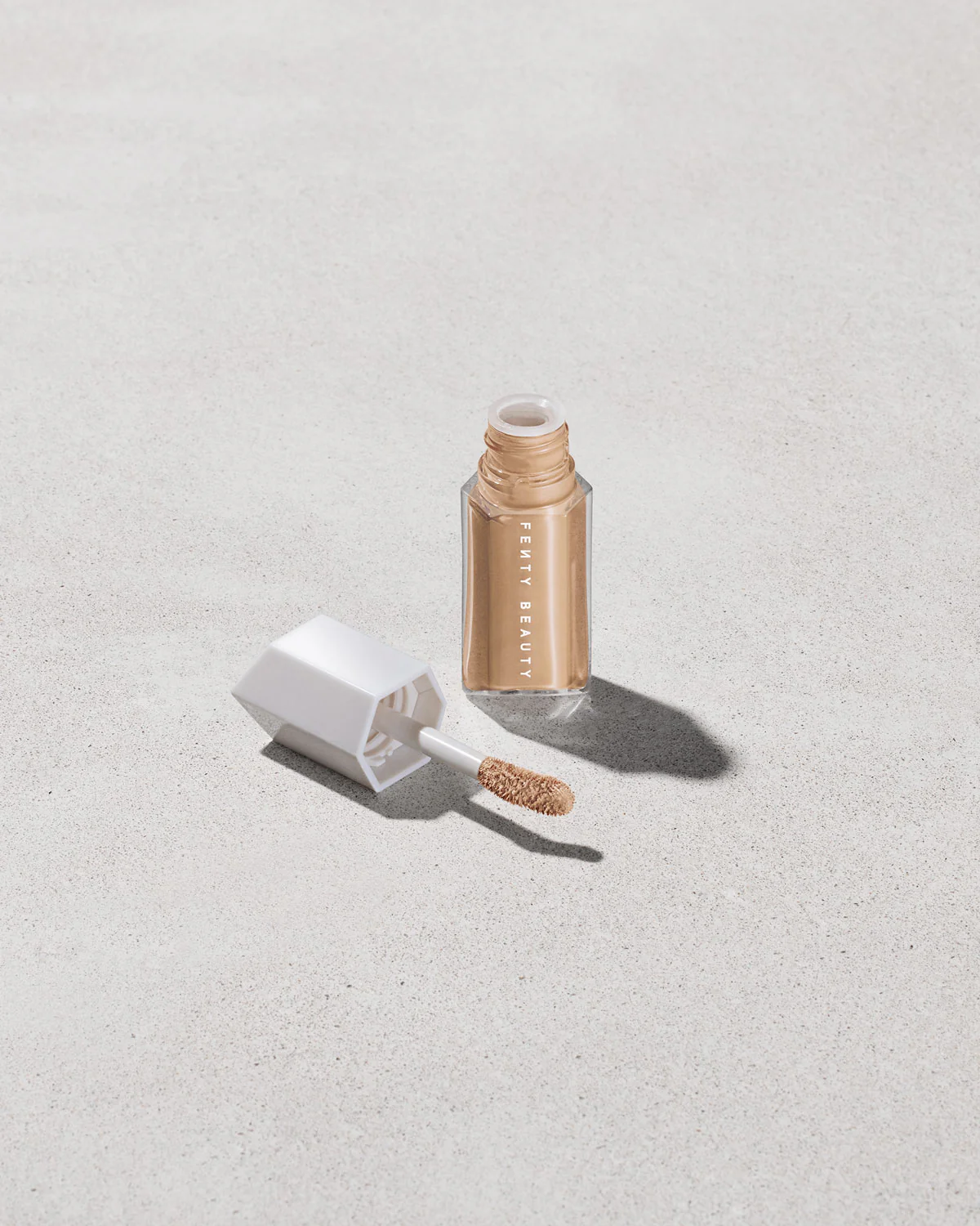 We're Even Mini Hydrating Longwear Concealer — 295W