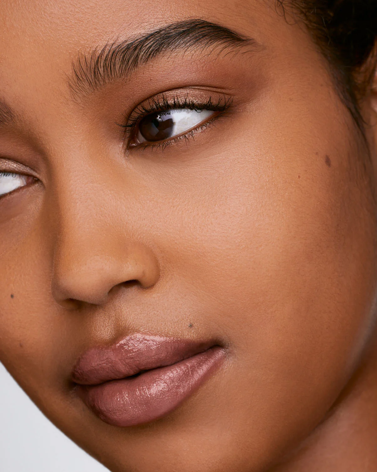 We're Even Mini Hydrating Longwear Concealer — 370N - Image 3