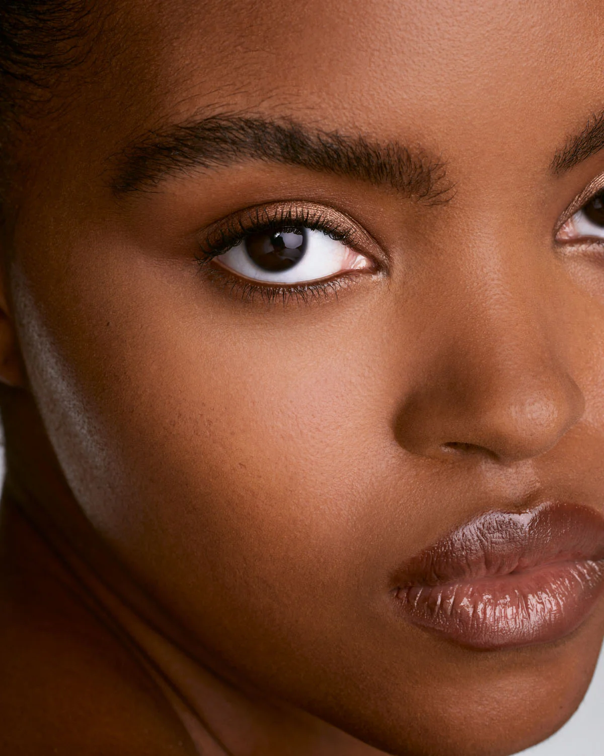 We're Even Mini Hydrating Longwear Concealer — 385W - Image 3